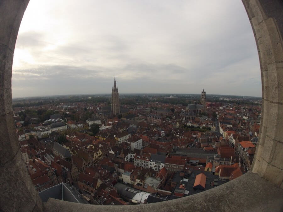Вид на Брюгге из башни Беффруа